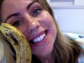 Banana peel teeth Whitening